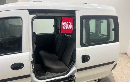 Opel Combo C, 2005 год, 379 000 рублей, 9 фотография