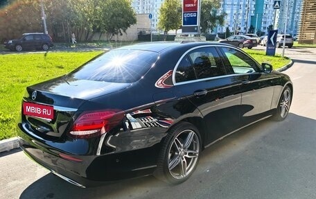 Mercedes-Benz E-Класс, 2017 год, 2 695 000 рублей, 7 фотография