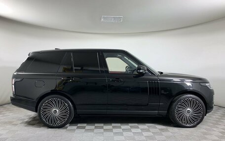 Land Rover Range Rover IV рестайлинг, 2021 год, 11 800 000 рублей, 4 фотография