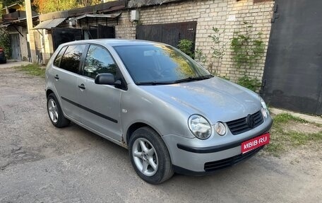 Volkswagen Polo IV рестайлинг, 2002 год, 265 000 рублей, 1 фотография