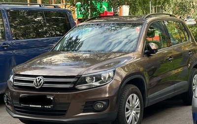 Volkswagen Tiguan I, 2015 год, 2 200 000 рублей, 1 фотография