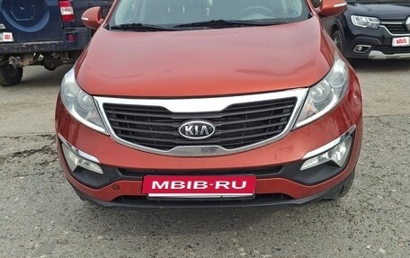 KIA Sportage III, 2011 год, 1 100 000 рублей, 3 фотография