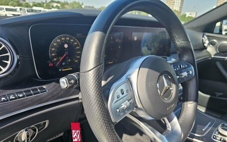 Mercedes-Benz E-Класс, 2019 год, 3 890 000 рублей, 10 фотография