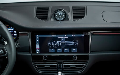 Porsche Macan, 2024 год, 11 500 000 рублей, 25 фотография