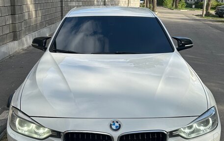 BMW 3 серия, 2013 год, 1 900 000 рублей, 6 фотография