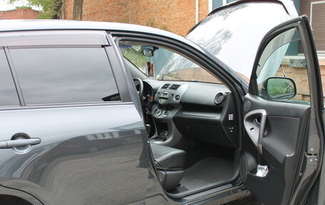 Toyota RAV4, 2008 год, 1 300 000 рублей, 26 фотография