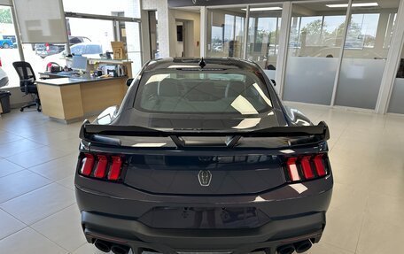 Ford Mustang, 2025 год, 15 890 000 рублей, 4 фотография