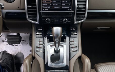 Porsche Cayenne III, 2013 год, 2 200 000 рублей, 11 фотография