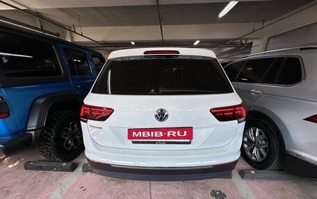 Volkswagen Tiguan II, 2020 год, 2 300 000 рублей, 6 фотография