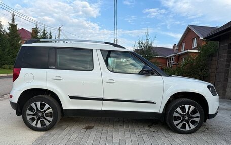 Skoda Yeti I рестайлинг, 2015 год, 1 550 000 рублей, 9 фотография