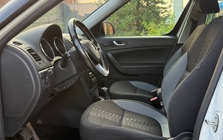 Skoda Yeti I рестайлинг, 2015 год, 1 550 000 рублей, 12 фотография