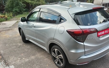 Honda Vezel, 2018 год, 1 750 000 рублей, 4 фотография