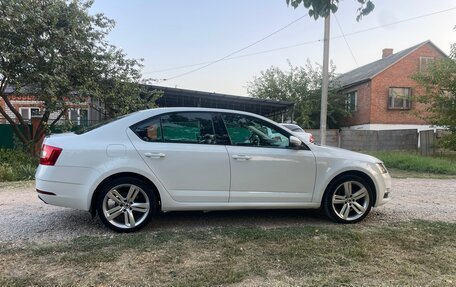 Skoda Octavia, 2018 год, 1 230 000 рублей, 4 фотография