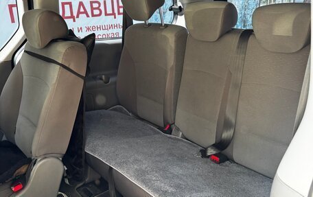 Hyundai H-1 II рестайлинг, 2012 год, 1 930 000 рублей, 11 фотография