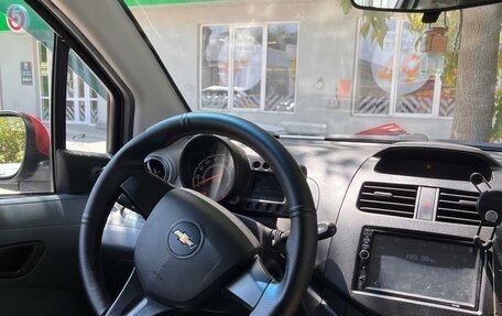 Chevrolet Spark III, 2013 год, 685 000 рублей, 10 фотография