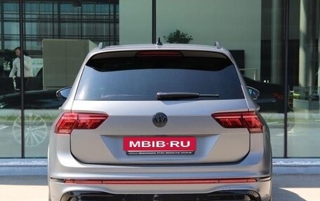 Volkswagen Tiguan II, 2021 год, 4 100 000 рублей, 10 фотография
