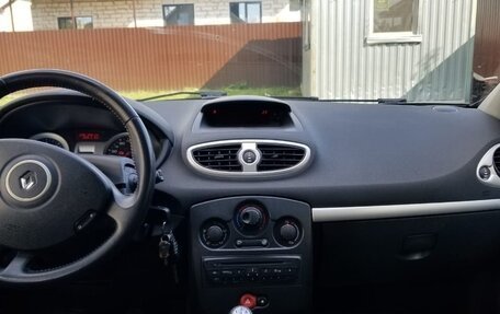Renault Clio III, 2009 год, 570 000 рублей, 8 фотография