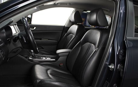 KIA Optima IV, 2017 год, 1 775 000 рублей, 10 фотография