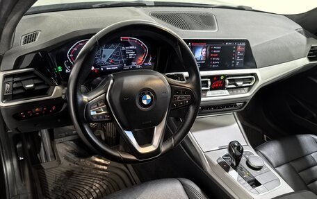 BMW 3 серия, 2021 год, 3 100 000 рублей, 12 фотография