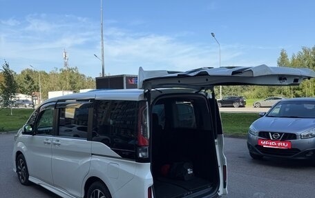 Honda Stepwgn IV, 2019 год, 2 200 000 рублей, 4 фотография