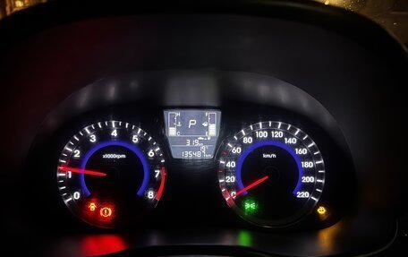 Hyundai Solaris II рестайлинг, 2014 год, 860 000 рублей, 9 фотография