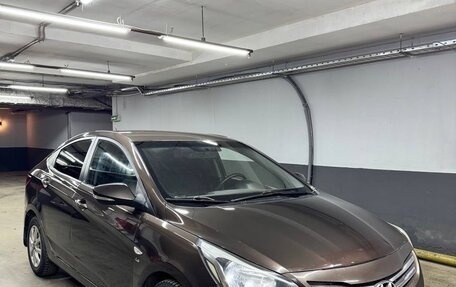 Hyundai Solaris II рестайлинг, 2014 год, 860 000 рублей, 3 фотография