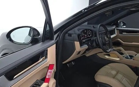 Porsche Cayenne III, 2024 год, 15 300 000 рублей, 11 фотография