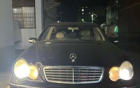Mercedes-Benz C-Класс, 2003 год, 840 000 рублей, 2 фотография