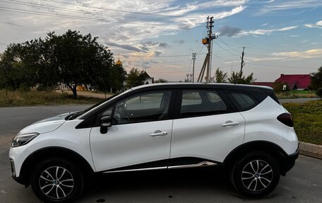 Renault Kaptur I рестайлинг, 2017 год, 1 650 000 рублей, 3 фотография