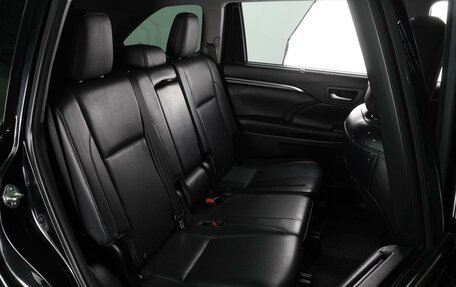 Toyota Highlander III, 2014 год, 2 569 000 рублей, 7 фотография