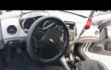 Chevrolet Cruze II, 2013 год, 750 000 рублей, 5 фотография