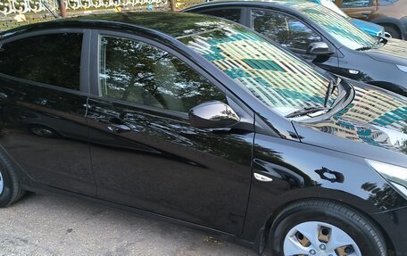 Hyundai Solaris II рестайлинг, 2016 год, 670 000 рублей, 2 фотография