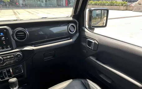 Jeep Wrangler, 2022 год, 4 030 099 рублей, 22 фотография