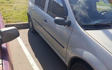 Renault Logan I, 2006 год, 190 000 рублей, 3 фотография