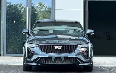 Cadillac CT4 I, 2022 год, 2 800 000 рублей, 2 фотография