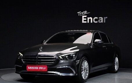 Mercedes-Benz E-Класс, 2020 год, 2 756 000 рублей, 1 фотография