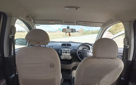 Toyota Passo III, 2004 год, 368 000 рублей, 4 фотография