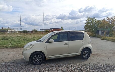 Toyota Passo III, 2004 год, 368 000 рублей, 11 фотография