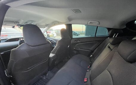 Toyota Prius IV XW50, 2019 год, 2 050 000 рублей, 19 фотография