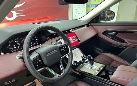 Land Rover Range Rover Evoque II, 2022 год, 3 350 000 рублей, 8 фотография