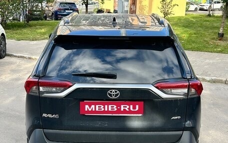 Toyota RAV4, 2021 год, 3 500 000 рублей, 2 фотография