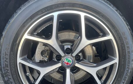 Alfa Romeo Stelvio, 2020 год, 3 400 000 рублей, 15 фотография