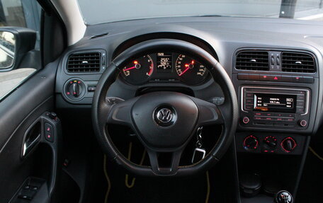 Volkswagen Polo VI (EU Market), 2017 год, 1 195 000 рублей, 8 фотография