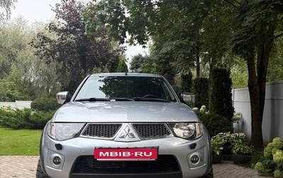 Mitsubishi L200 IV рестайлинг, 2011 год, 2 000 000 рублей, 1 фотография