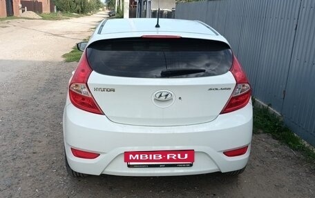 Hyundai Solaris II рестайлинг, 2012 год, 670 000 рублей, 3 фотография