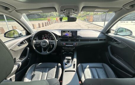 Audi A4, 2020 год, 2 700 000 рублей, 2 фотография