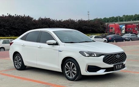 Ford Escort, 2022 год, 1 150 548 рублей, 1 фотография