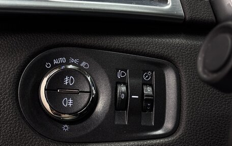 Cadillac SRX II рестайлинг, 2014 год, 1 399 000 рублей, 8 фотография