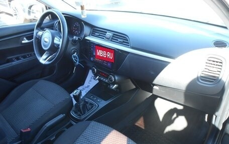 KIA Rio IV, 2017 год, 1 198 000 рублей, 13 фотография