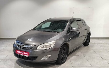 Opel Astra J, 2011 год, 729 000 рублей, 1 фотография